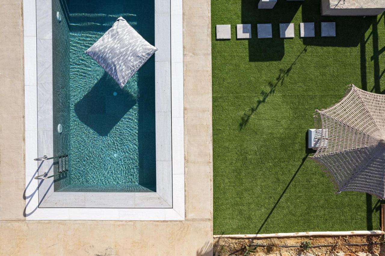Carob Villas, An Eco-Friendly Hideaway Sissi Eksteriør bilde